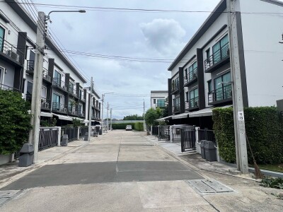 บ้านกลางเมือง ราชพฤกษ์ - รัตนาธิเบศร์