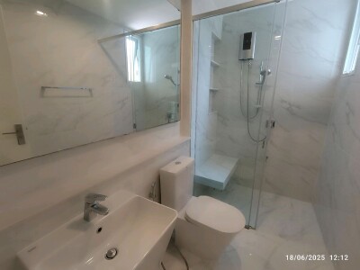 มัณฑนา 2 บางนา กม.7 / เนื้อที่บ้าน 124 ตร.วา เนื้อที่ใช้สอย 335 ตร.เมตร-39