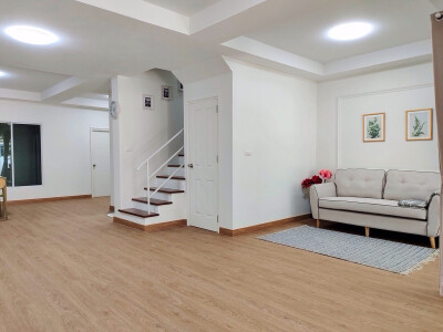 เดอะ ไลฟ์ บางนา