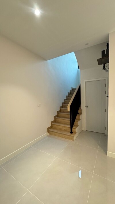 วินซ์ รามอินทรา 39 / VINCES RAMINTRA 39-4