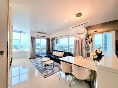 เดอะโฟร์วิงส์ เรสซิเดนซ์ ศรีนครินทร์ /  71 ตรม.