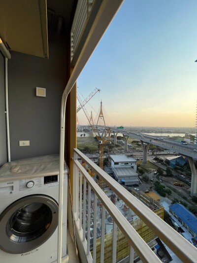 ลุมพินี เพลส พระราม 3 - ริเวอร์ไรน์ / 28.5 ตรม  ชั้น16