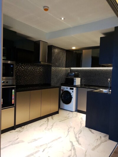 ปาร์ค พุทธบูชา 48 /  85 ตร.ม