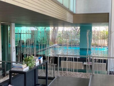 อัปเดตล่าสุด 3/9/67 : อิสสระ แอท 42 สุขุมวิท / 92 ตร.ม. ชั้น 3