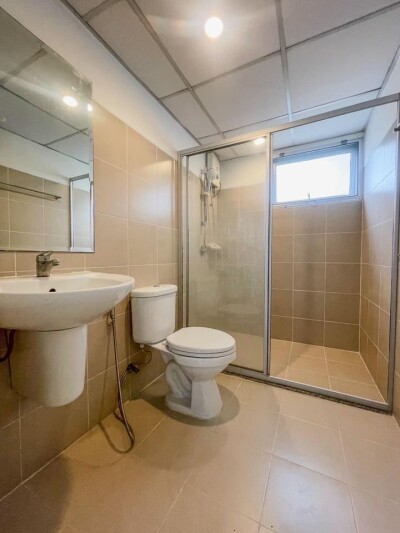 ซิตี้ รีสอร์ท รัชดา - ห้วยขวาง / 62 ตรม .