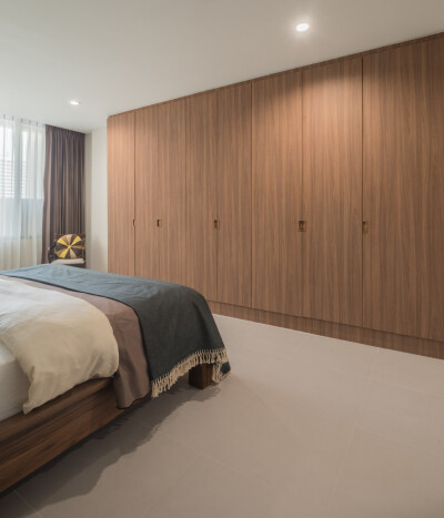 อัปเดตล่าสุด 5/1/68 : ริเวอร์ เฮ้าส์ คอนโดมิเนียม / 200 ตรม. ชั้น 11