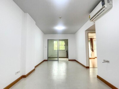 ซิตี้ รีสอร์ท รัชดา - ห้วยขวาง / 62 ตรม .