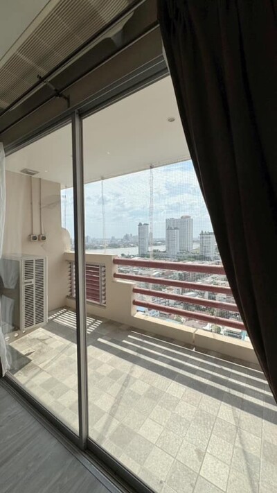 อัปเดตล่าสุด 5/3/68 : มาสเตอร์ วิว เอ็กเซ็กคิวทีฟ เพลส /  61ตรม.  ชั้น 21 ห้อง 1006/205