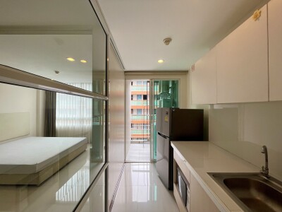 อิลีเม้นท์ ศรีนครินทร์ / ตึก 3 ชั้น 6 ขนาด 37 sqm