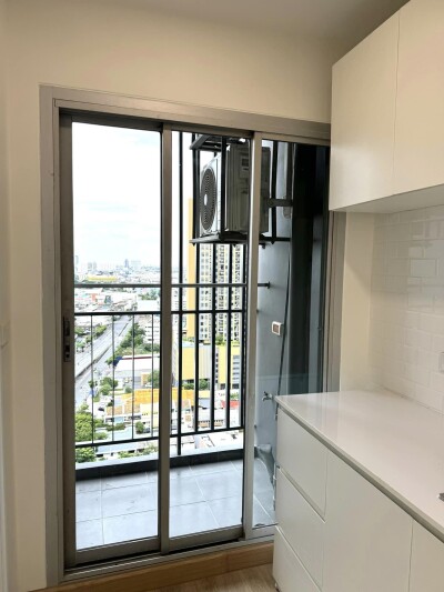 อัปเดตล่าสุด 26/3/68 : เดอะลีฟ พัฒนาการ / 30.42 ตร.ม ชั้น 21