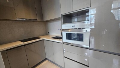 เดอะ ดิโพลแมท 39 / 83.43 ตร.ม. ชั้น 14