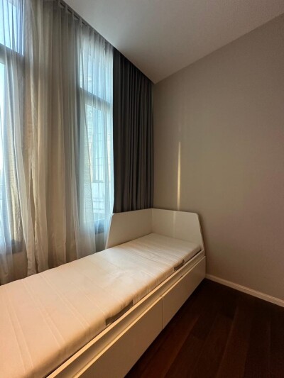 เดอะ ดิโพลแมท 39 / 83.43 ตร.ม. ชั้น 14