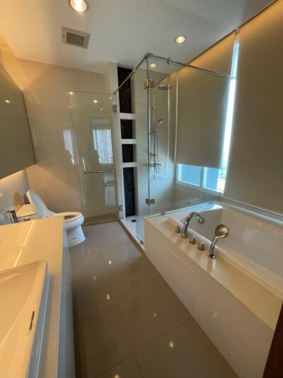 แม่น้ำ เรสซิเดนท์ / 171.98 ตารางเมตร