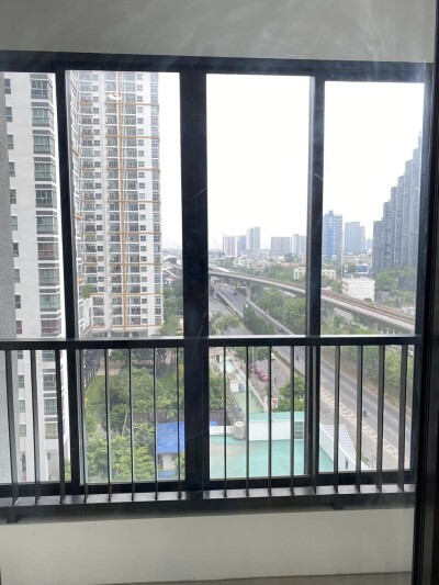 อัปเดตล่าสุด 29/9/2567 : ไอดีโอ สาทร - ท่าพระ / 31.25 ตารางเมตร ชั้น 10