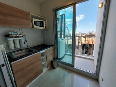 เดอะ วีว่า คอนโด เพชรเกษม 68 / 28 ตร.ม.  ชั้น 6 ห้อง 617 เลขที่ 18/143-9