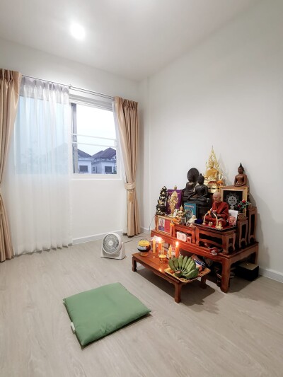 วิรัลพัชร เฉลิมพระเกียรติ 48 / 205 ตรม.-17