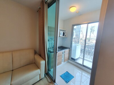 เดอะ วีว่า คอนโด เพชรเกษม 68 / 28 ตร.ม.  ชั้น 6 ห้อง 617 เลขที่ 18/143-5