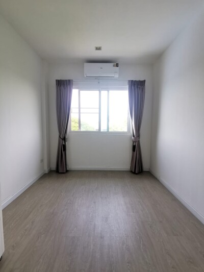 วิรัลพัชร เฉลิมพระเกียรติ 48 / 205 ตรม.-12