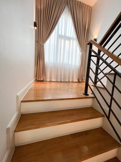 อัปเดตล่าสุด 25/3/68 : เซนโทร บางนา / พื้นที่ใช้สอย 289 ตารางเมตร 4 ห้องนอน 5 ห้องน้ำ  *-7