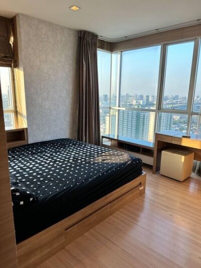 ริธึ่ม พหลฯ - อารีย์ / 66 ตร.ม. ชั้น35-5