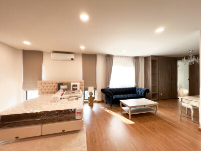 อัปเดตล่าสุด 25/3/68 : เซนโทร บางนา / พื้นที่ใช้สอย 289 ตารางเมตร 4 ห้องนอน 5 ห้องน้ำ  *-9