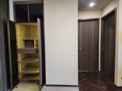 เดอะ โมนูเมนต์ สนามเป้า / 73.87 ตรม. *