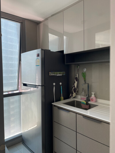 333 ริเวอร์ไซด์ / 333 RIVERSIDE