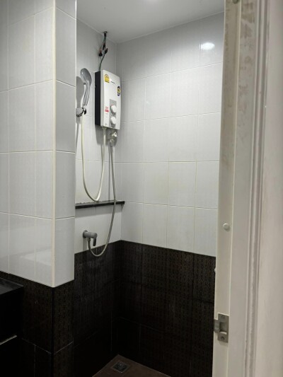 อัปเดตล่าสุด 04/12/67 :  อัสสกาญจน์ เพลส ศรีนครินทร์ / 29.24 ตรม. (สตูดิโอ) ชั้น 17-13