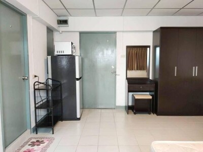 ลุมพินี เซ็นเตอร์ แฮปปี้แลนด์ เฟส 1-4 /  25 ตร.ม ตึก b3ชั้น 7