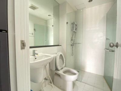 เดอะ ทรี อินเตอร์เชนจ์ / อาคาร A ชั้น 37 ห้องมุม