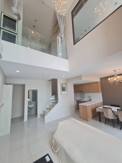 วิลล่า อโศก / 80 ตรม. ห้อง Duplex ชั้น 21-3