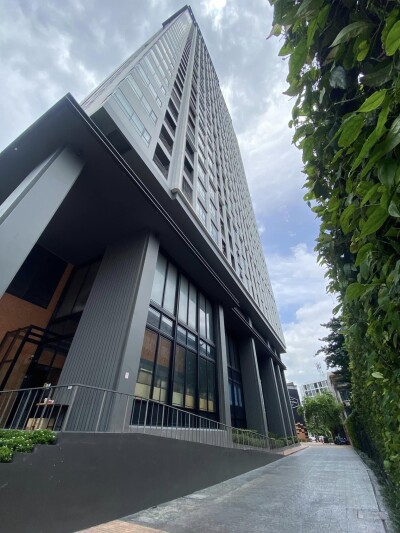 แชปเตอร์วัน มิดทาวน์ ลาดพร้าว 24 /  ชั้น 19 ห้องมุม 36 ตรม