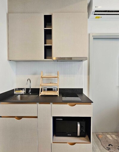 เอ็กซ์ที เอกมัย / ชั้น 8 ห้องมุม 30. 5 ตร.ม.