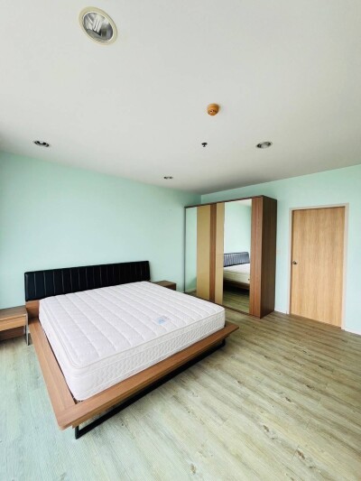 ดิ อิสสระ ลาดพร้าว / 52 ตร.ม. ชั้น 26-8