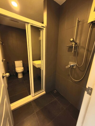 เซ็นทริค ห้วยขวาง สเตชั่น / 40.69 ตรม.  ชั้น 16