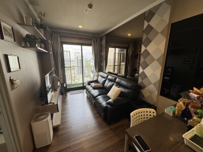 ออนิกซ์ พหลโยธิน / 40.5 ตรม. ชั้น 24