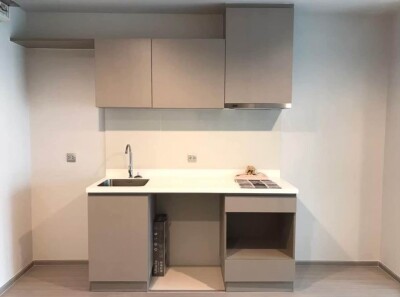 ไลฟ์ แอด ลาดพร้าว 18 / 35.9 ตรม. ชั้น 15 ตึก A