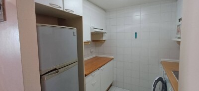 นาวิน คอร์ท / 69 ตรม.   ชั้น8. ห้อง 8B4