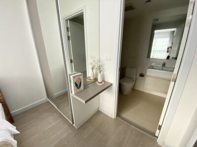 อัปเดตล่าสุด 06/11/67 :เมโทรลักซ์ พหลโยธิน - สุทธิสาร /  ชั้น5 ขนาด 28 ตรม.-10