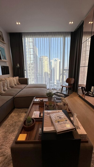 เดอะ สแตรนด์ ทองหล่อ / พื้นที่ 54 ตรม. ชั้น 14