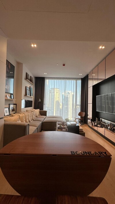 เดอะ สแตรนด์ ทองหล่อ / พื้นที่ 54 ตรม. ชั้น 14