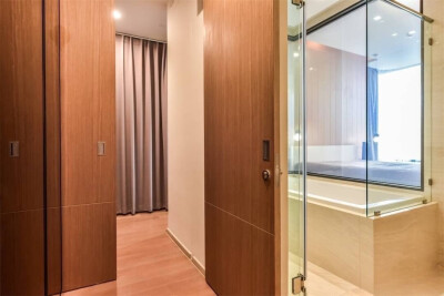 แอชตัน สีลม / 49.5 ตร.ม.  ชั้น22-5