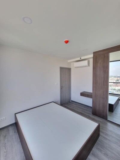 ดิ ออริจิ้น ลาดพร้าว /  35 ตารางเมตร ชั้น 18-10