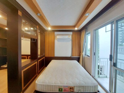 เรนทรี วิลล่า / 32 ตรม.  ชั้น 7