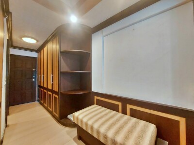 เรนทรี วิลล่า / 32 ตรม.  ชั้น 7