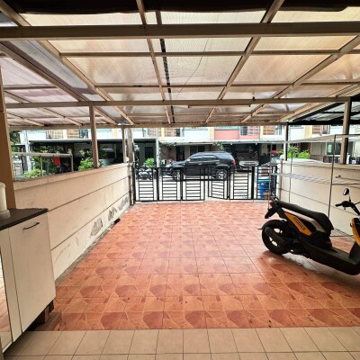 ทาวน์พลัส เกษตร - นวมินทร์ / 300 ตร.ม. เลขที่ 55/113 ซอย 13