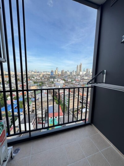 ศุภาลัย ลอฟท์ ประชาธิปก - วงเวียนใหญ่ / 47.49ตารางเมตร ชั้นที่ 14