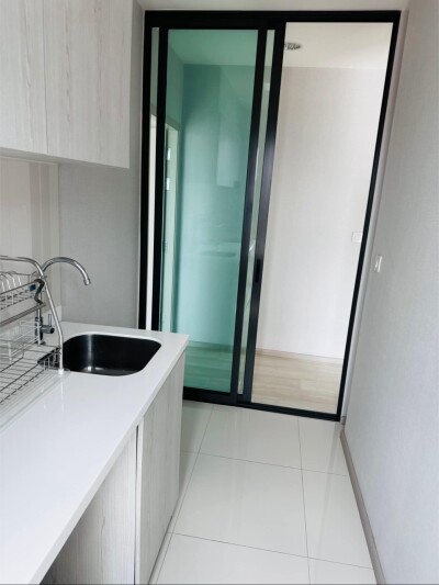 ไลฟ์ ปิ่นเกล้า / ขนาด 55.5 ตรม. ชั้น 15-4