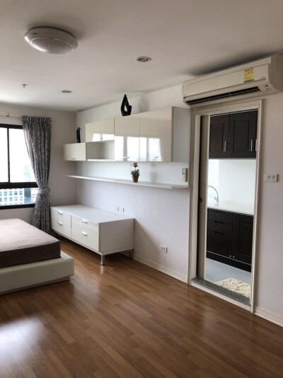 ลุมพินี เพลส ปิ่นเกล้า 2 / 35ตรม. ชั้น25-2