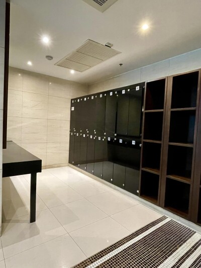 เซอร์เคิล คอนโดมิเนียม / 44.09 ตร.ม. ชั้น: 27-18